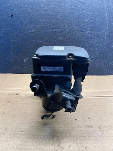 Bomba ABS BMW 5 E60 E61 6783370 6783368 0265250211 AE8096