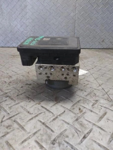 Bomba y módulo ABS 2014-2019 Ford Fiesta
