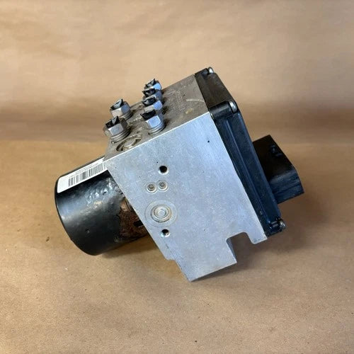 Bomba y módulo ABS 2012-2017 Chevrolet Express 2500 22792968