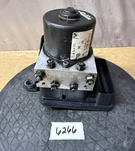Bomba y módulo ABS 2001-2011 volkswagon Jetta 1.8L