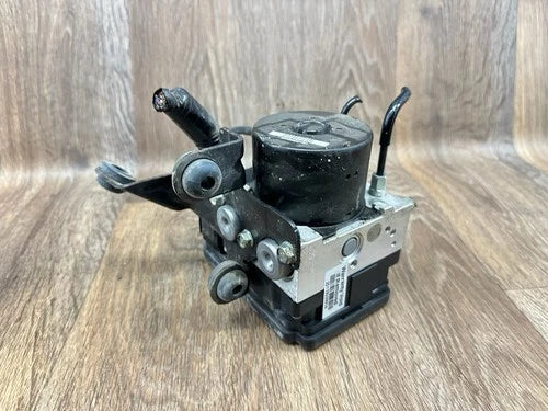 Bomba y módulo ABS 2010-2015 Mazda 5 válvula 2.5L C513-437AZ-B