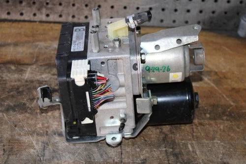 Bomba y módulo ABS 2004-2009 Toyota Prius híbrido