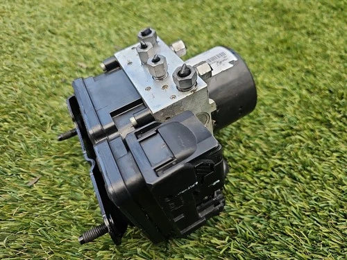 Bomba y módulo ABS 2012-2013 Ford Explorer DB53-2C405-AC