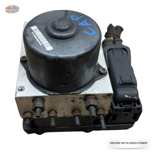 Bomba y módulo ABS 2006-2008 Nissan Armada