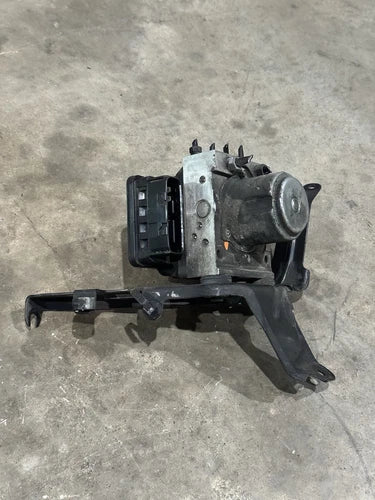 Bomba y módulo ABS 2010-2012 Honda Crosstour 3.5L FWD VSA TP6A0