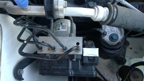 Bomba y módulo ABS 2016-2018 Honda HRV FWD