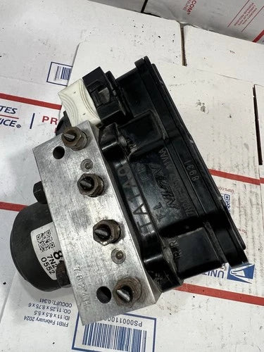 Bomba ABS 2008-2010 Honda Accord sedán 3.5L, TA1A0