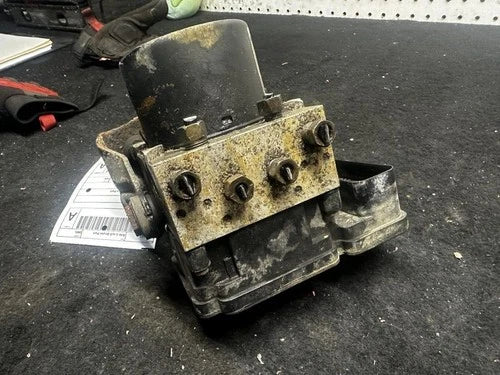 Bomba y módulo ABS 2009-2010 Chrysler Town & Country