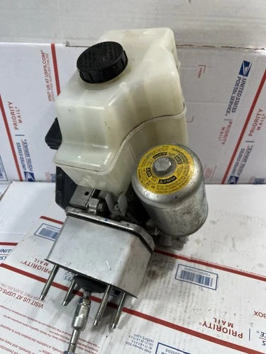 Cilindro maestro y servofreno ABS 2011-2019 Infiniti QX80