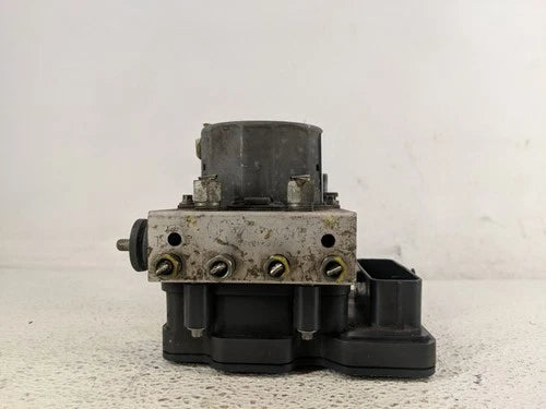 Bomba y módulo ABS 2014-2015 Nissan Rogue GV9O6