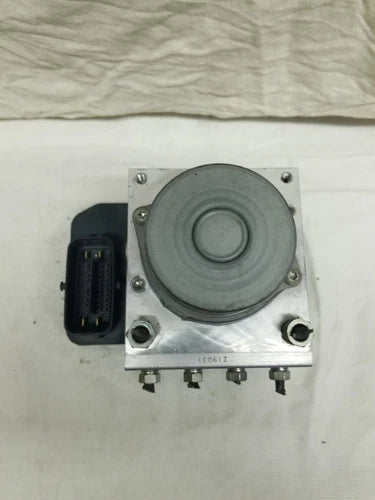 Bomba ABS 2014 Scion xd verificar # 44540-52292