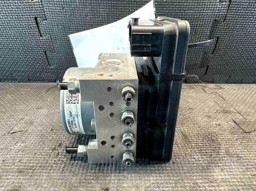 Bomba y módulo ABS 2021-2022 Honda Accord turbo Sport SE