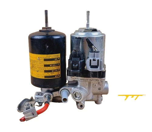 Servofreno ABS Toyota Prius gen 3 motor 2010-2015