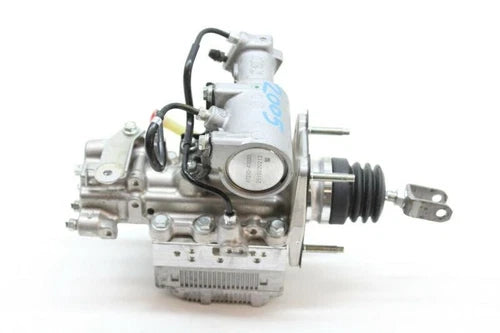 Cilindro maestro de freno ABS 2010-2015 Toyota Prius