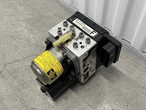 Bomba y módulo ABS 2007-2011 Toyota Camry híbrido