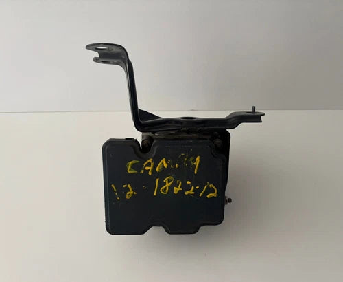 Bomba y módulo ABS 2012 Toyota Camry SE/LE/XLE 44540-06140