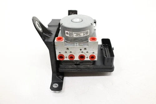Bomba y módulo ABS 2023-2025 Dodge Hornet AWD 52224056