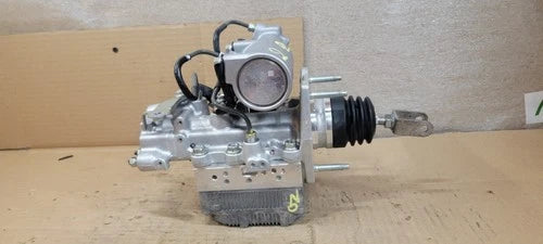 Bomba y módulo ABS 2010-2015 Toyota Prius 47270-47030