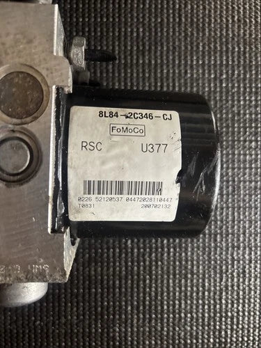 Bomba y módulo ABS 08 Ford Escape Mariner Tribute 8L84-2C346-CJ