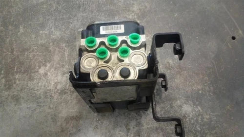 Bomba y módulo ABS 2000-2002 Chevrolet Tahoe Suburban 1500