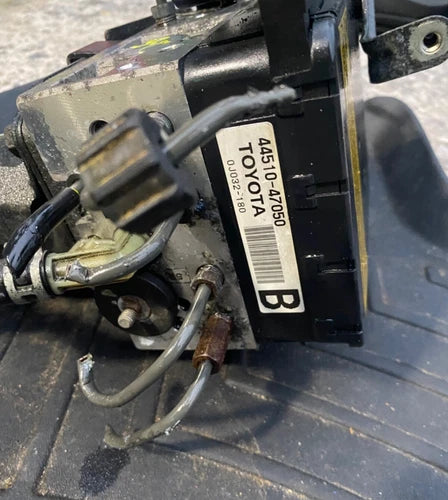 Bomba ABS 2004 a 2009 Toyota Prius 44510-47050