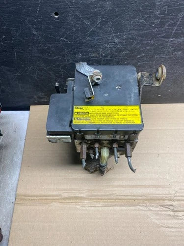 Bomba y módulo ABS 2004-2009 Toyota Prius AH9557