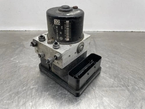 Bomba y módulo ABS 2008-2010 Volkswagen Jetta