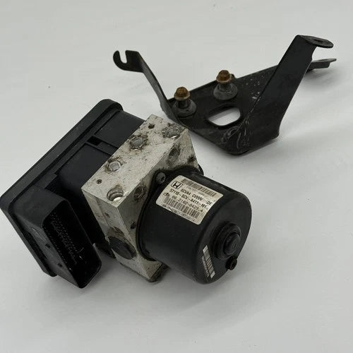 Bomba y módulo ABS 2007-2008 Honda Element sc FWD 57110-SCV-A120-M1