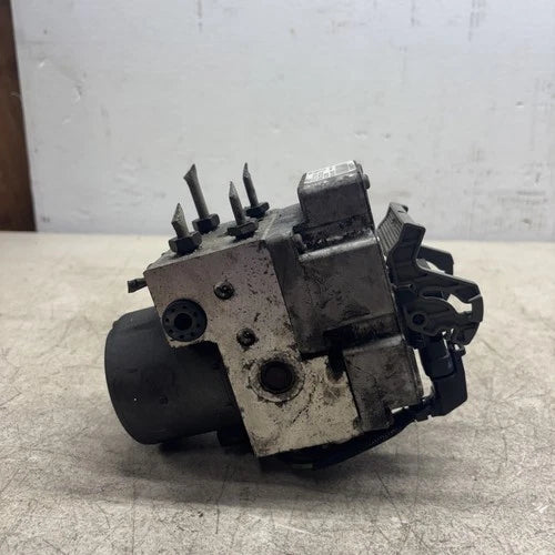 Bomba y módulo ABS 2004 Buick Lesabre 12218700