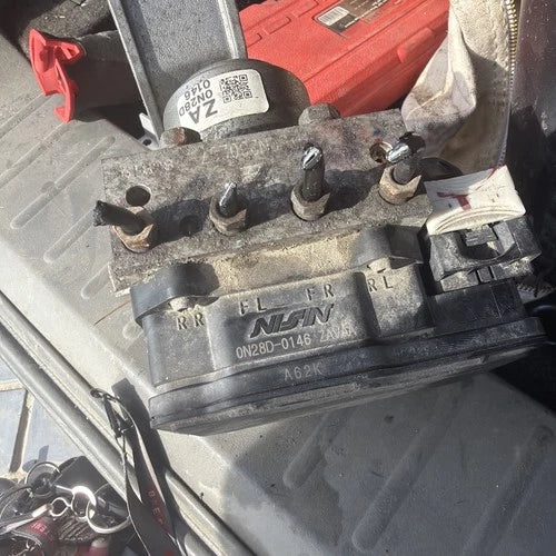 Bomba y módulo ABS 2009-2011 Honda Pilot 3.5L, AWD
