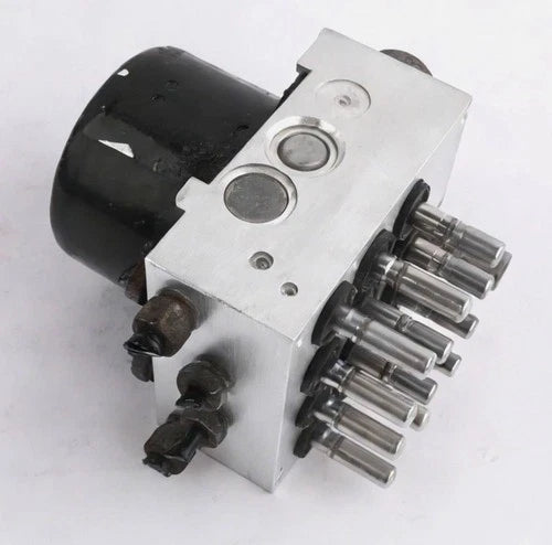 Bomba ABS 68048305AB solamente Dodge Challenger 300