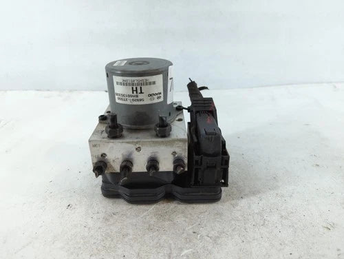Bomba y módulo ABS 2011-2013 Kia Optima Z61EL