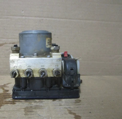Bomba y módulo ABS 14 15 2014 2015 GMC Sierra Silverado 23169882