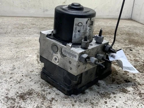 Bomba y módulo ABS 2013-2014 Ford Explorer