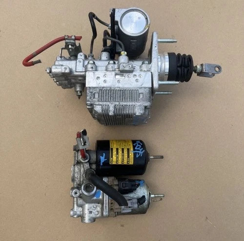 Servofreno ABS 2011-2014 Lexus CT200H conjunto 47210-76040