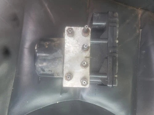 Bomba y módulo ABS 03 04 2003 2004 Chrysler Pt Cruiser 05033150